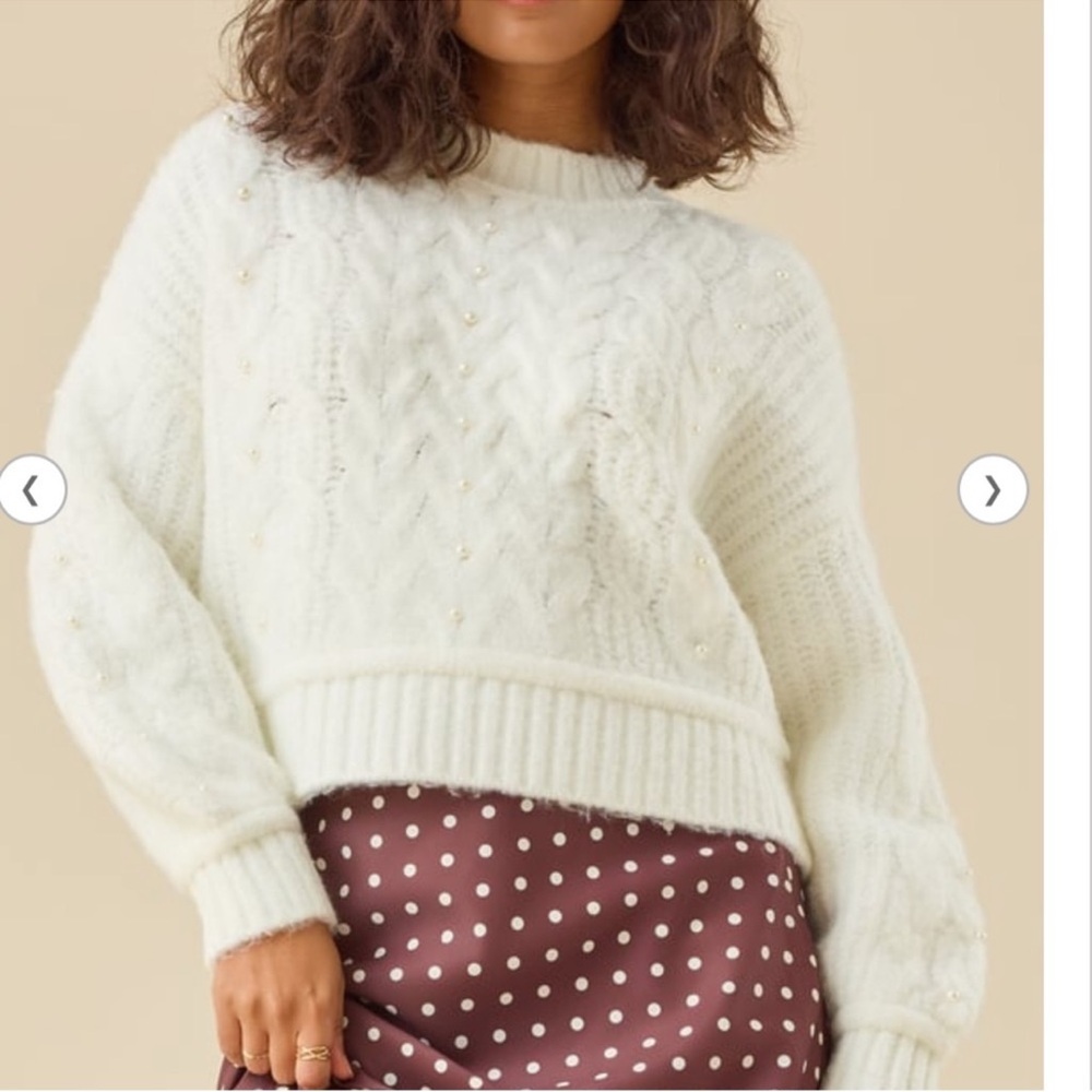 Altar'd State Cream Cropped Cable Knit w/ Pearls Sweater! 🌸